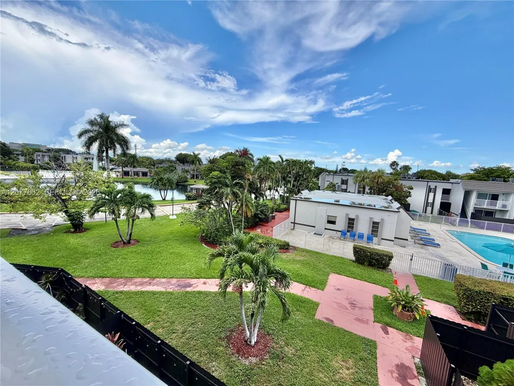 4920 NW 79th Ave #313 Doral, FL 33166