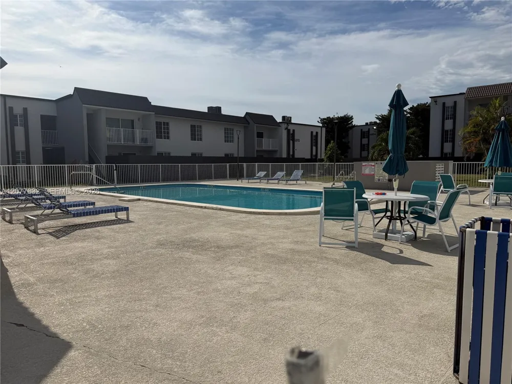 4920 NW 79th Ave #313 Doral, FL 33166