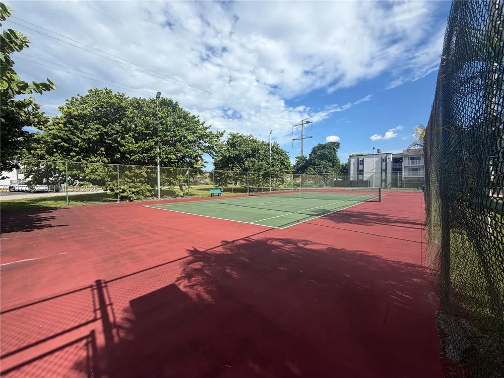 4920 NW 79th Ave #313 Doral, FL 33166