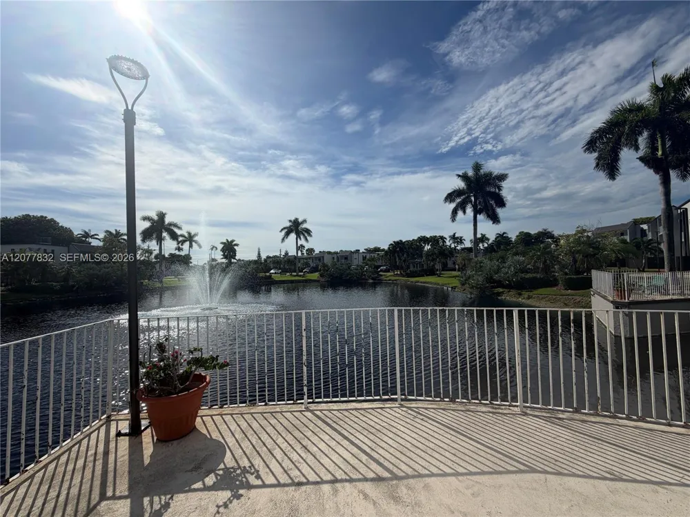 4920 NW 79th Ave #313 Doral, FL 33166