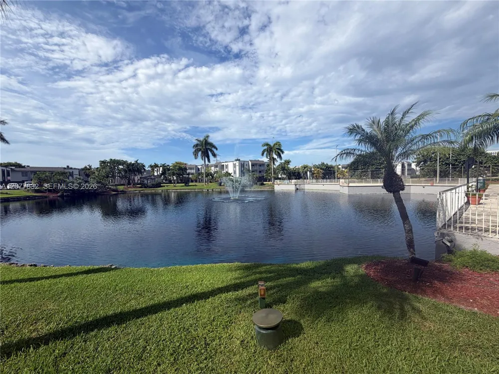 4920 NW 79th Ave #313 Doral, FL 33166