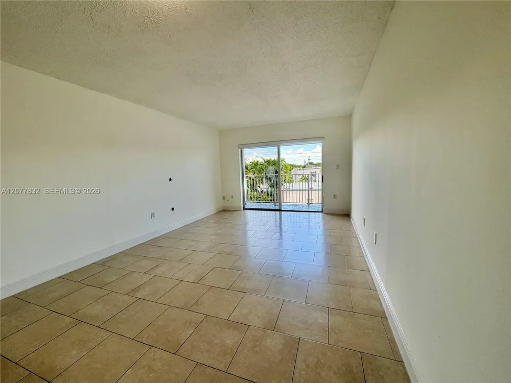 4920 NW 79th Ave #313 Doral, FL 33166