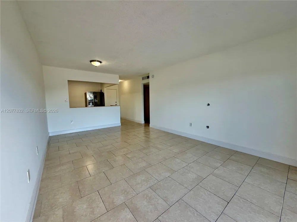 4920 NW 79th Ave #313 Doral, FL 33166