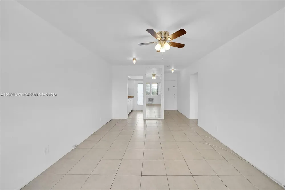 1050 E Sample Rd #309 Pompano Beach, FL 33064
