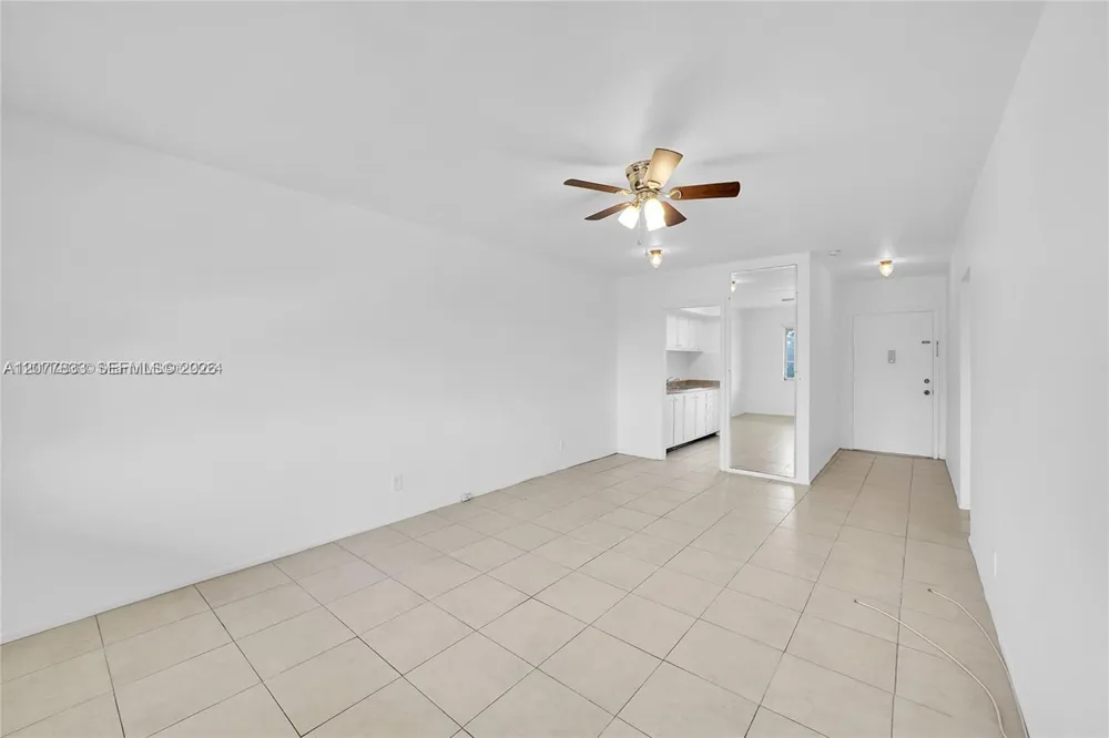 1050 E Sample Rd #309 Pompano Beach, FL 33064