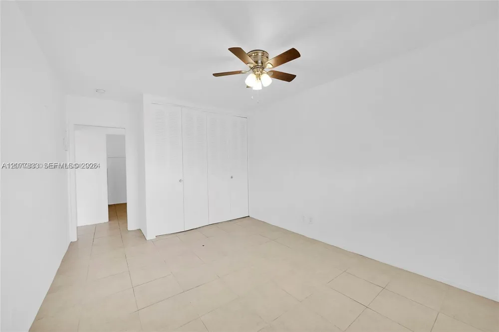 1050 E Sample Rd #309 Pompano Beach, FL 33064