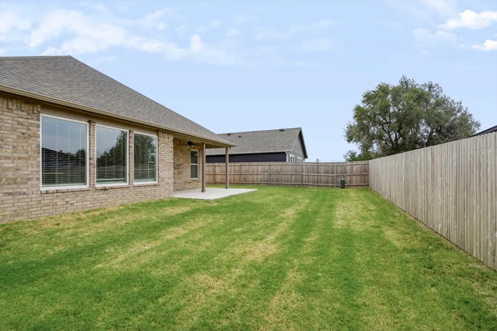 12026 E 106th Place Owasso, OK 74055