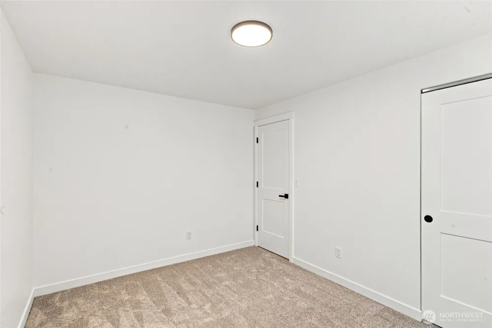27607 129th Court SE Kent, WA 98030