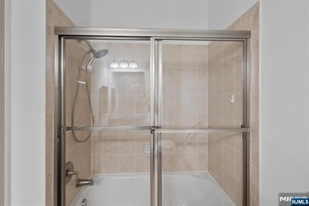 7400 River Road 438 North Bergen, NJ 07047