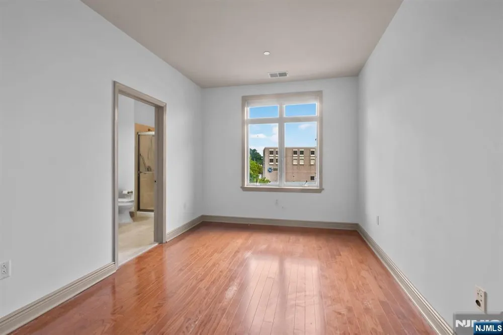 7400 River Road 438 North Bergen, NJ 07047