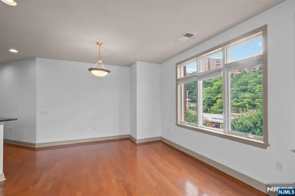 7400 River Road 438 North Bergen, NJ 07047