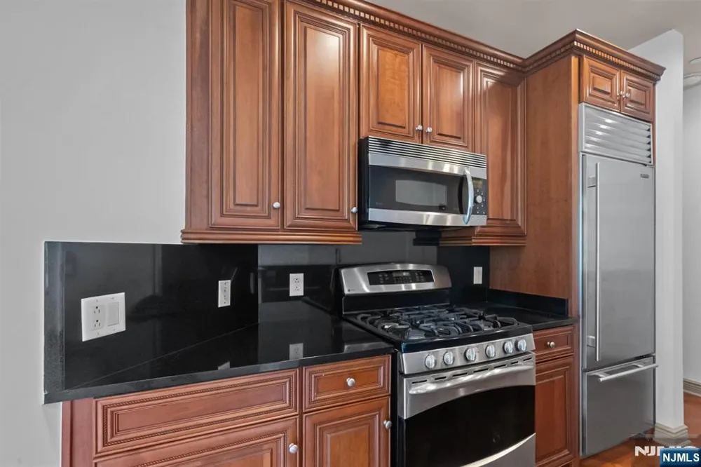 7400 River Road 438 North Bergen, NJ 07047