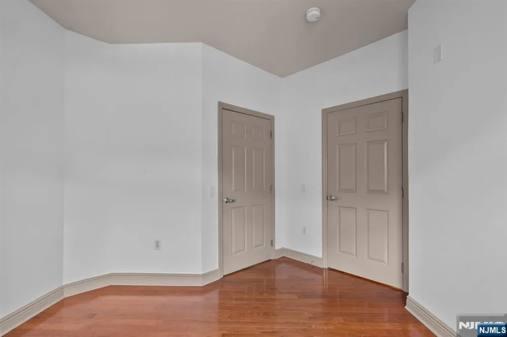 7400 River Road 438 North Bergen, NJ 07047