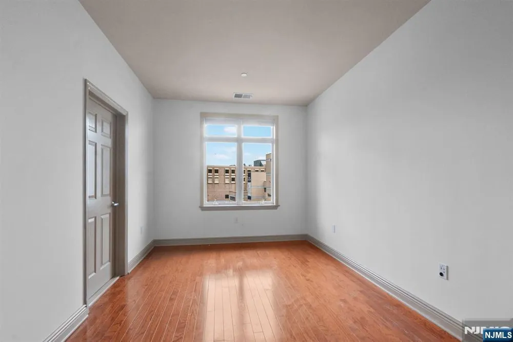 7400 River Road 438 North Bergen, NJ 07047