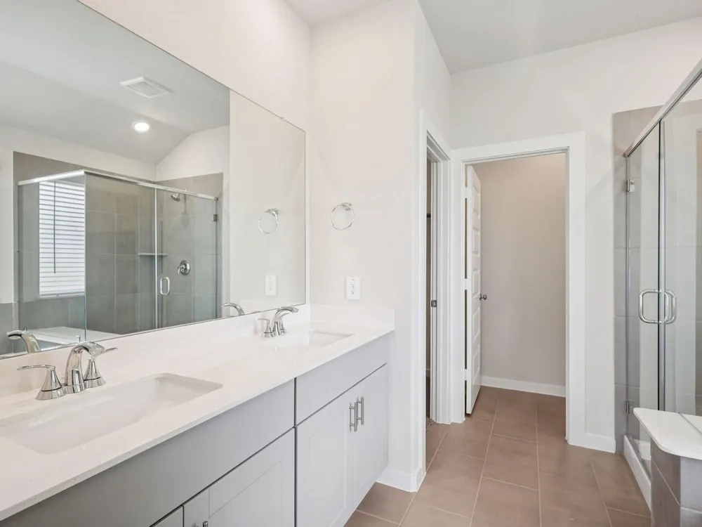 5205 Redbud Valley Drive Pearland, TX 77584