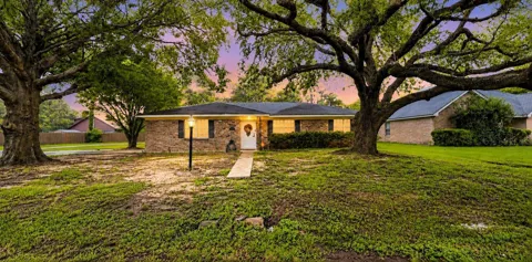 5815 Scenic Drive