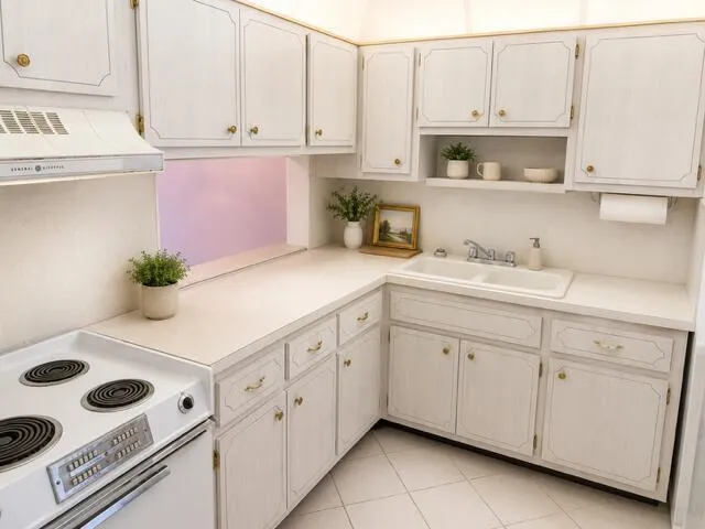 2668 Garden Drive #311 Lake Worth, FL 33461