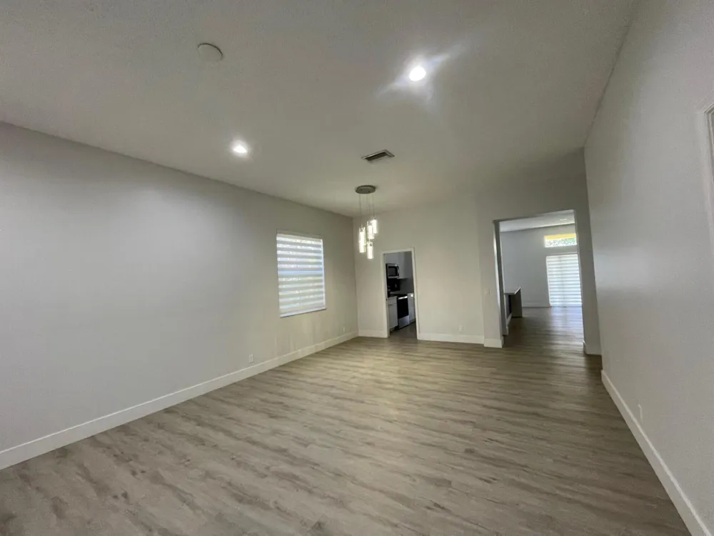 4293 LAUREL RIDGE CIRCLE #4293 Weston, FL 33331