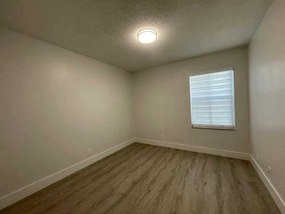 4293 LAUREL RIDGE CIRCLE #4293 Weston, FL 33331