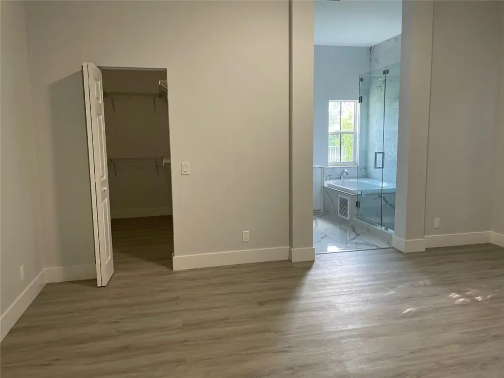 4293 LAUREL RIDGE CIRCLE #4293 Weston, FL 33331