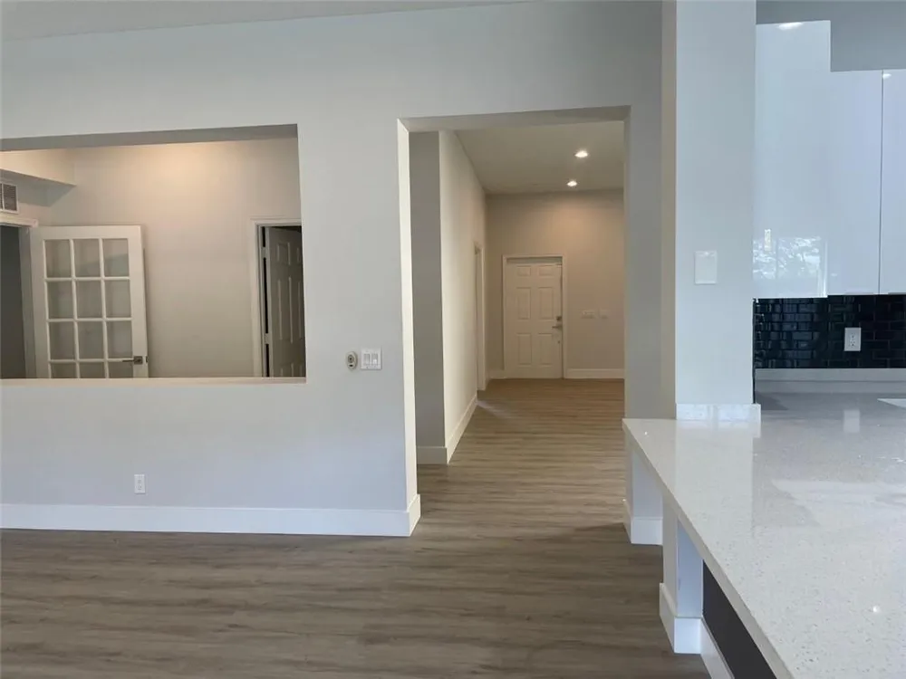 4293 LAUREL RIDGE CIRCLE #4293 Weston, FL 33331