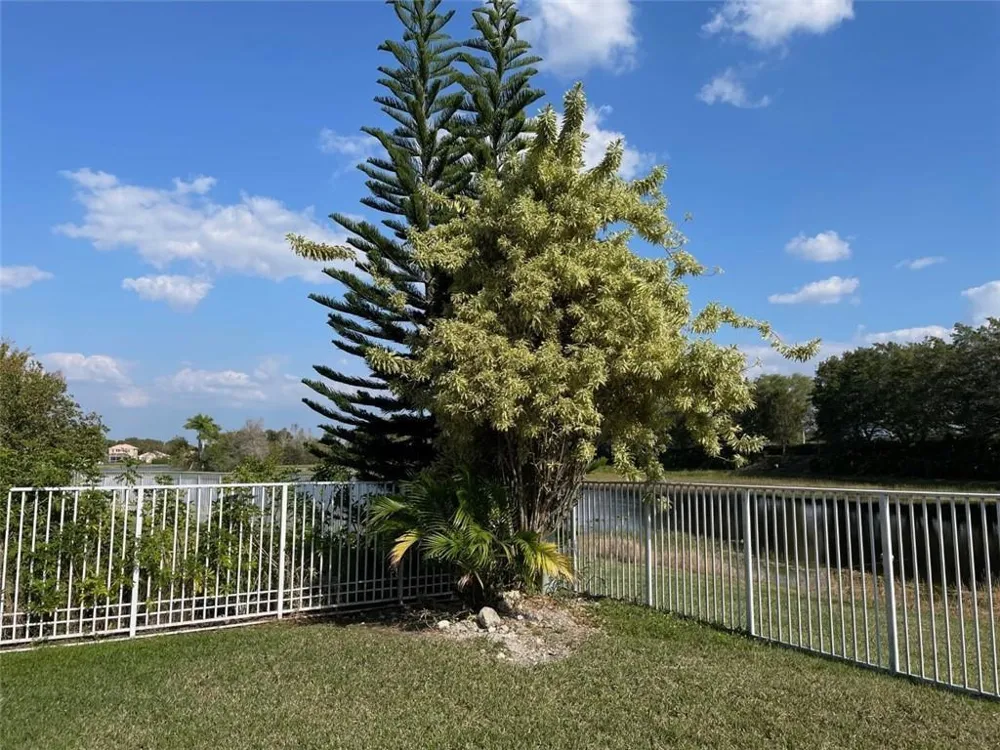 4293 LAUREL RIDGE CIRCLE #4293 Weston, FL 33331