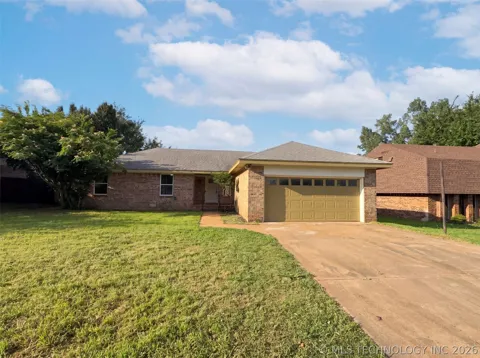 1123 E Willham Drive