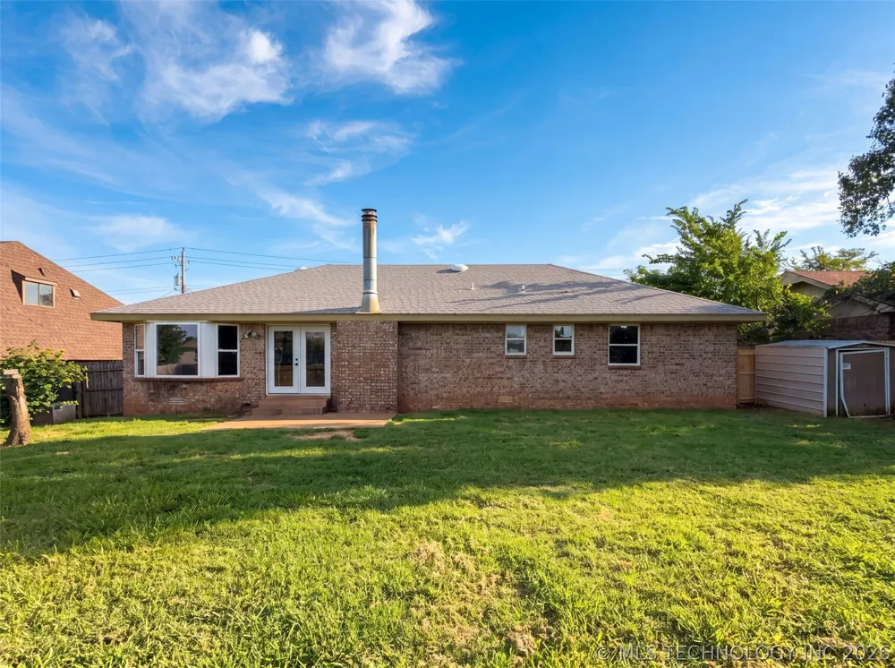 1123 E Willham Drive Stillwater, OK 74075