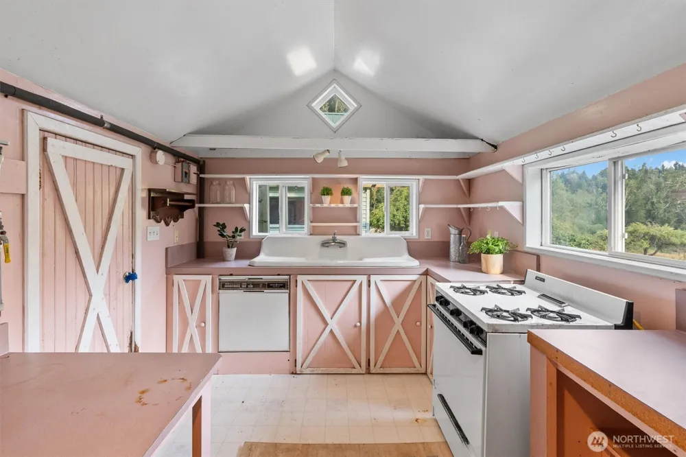 31017 144th Avenue E Graham, WA 98338