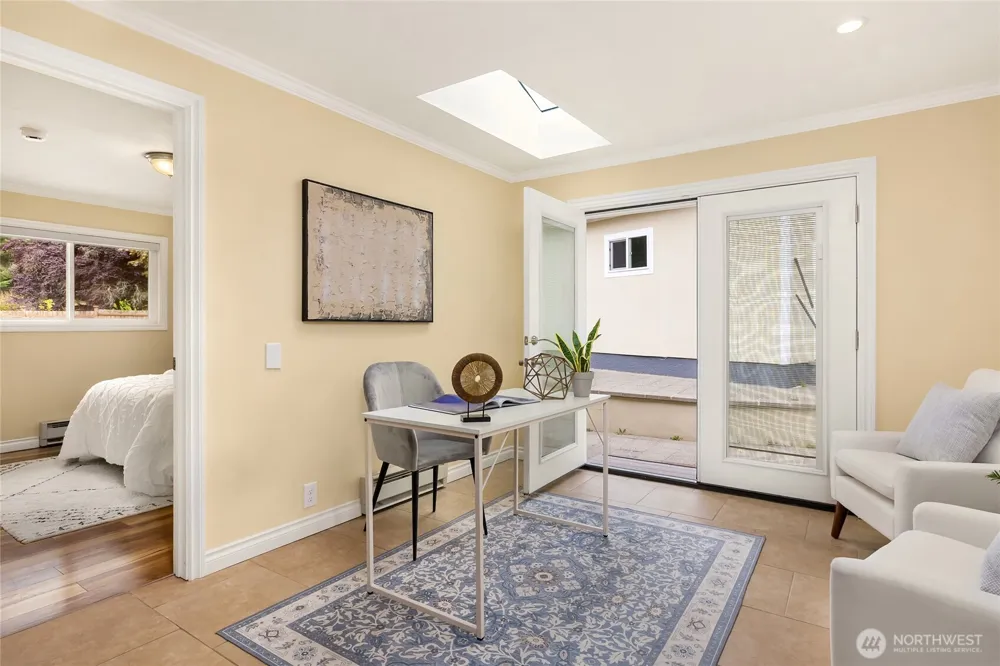 26107 James Lane NE Kingston, WA 98346