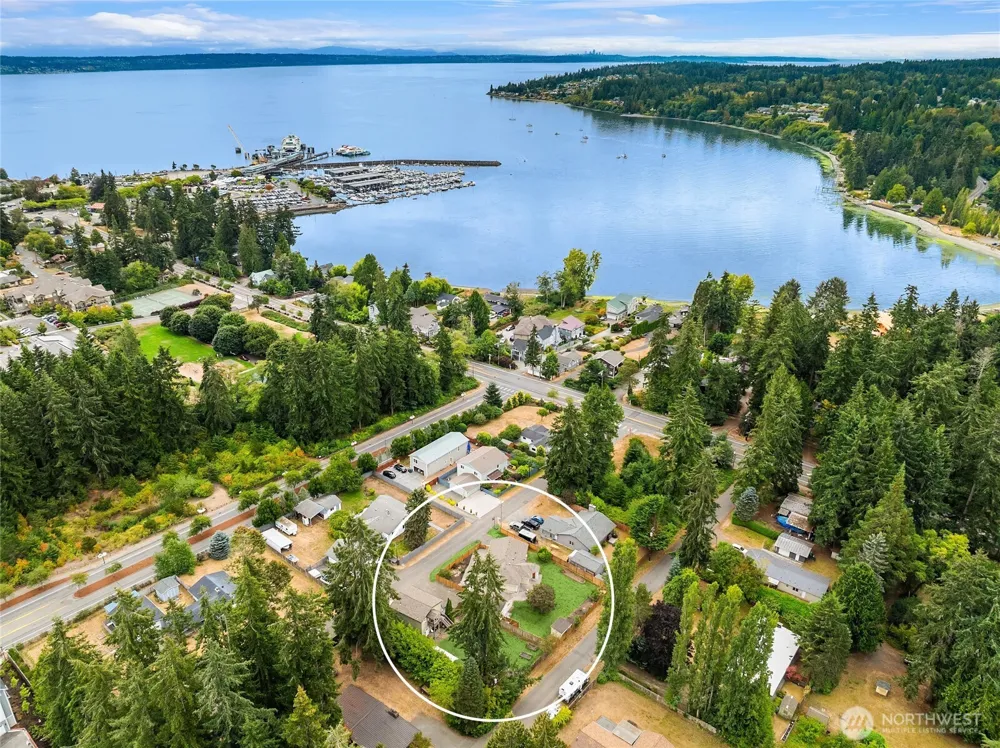 26107 James Lane NE Kingston, WA 98346