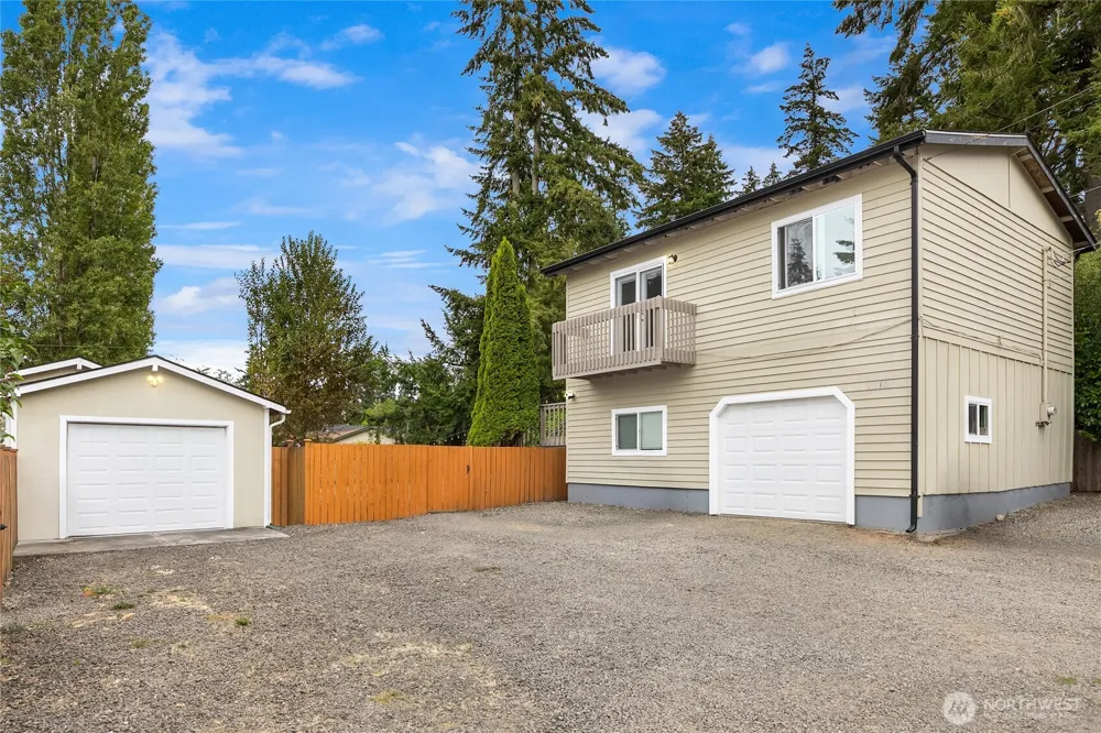 26107 James Lane NE Kingston, WA 98346