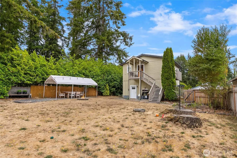 26107 James Lane NE Kingston, WA 98346