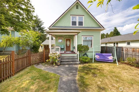 220 W 11th Street