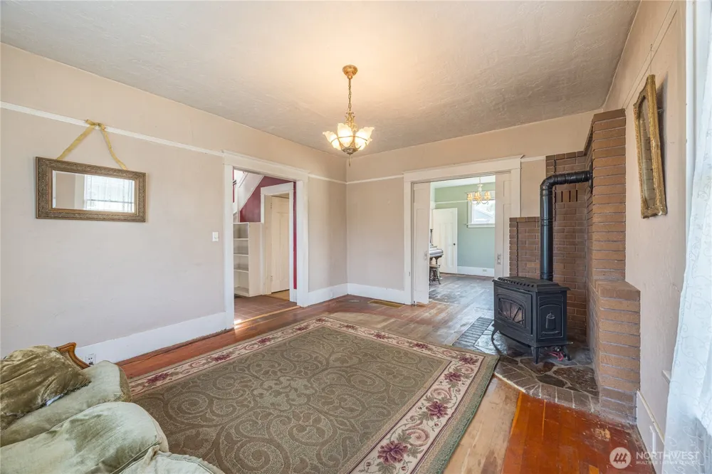 220 W 11th Street Port Angeles, WA 98362
