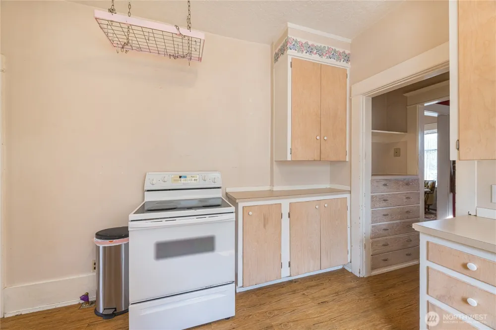 220 W 11th Street Port Angeles, WA 98362