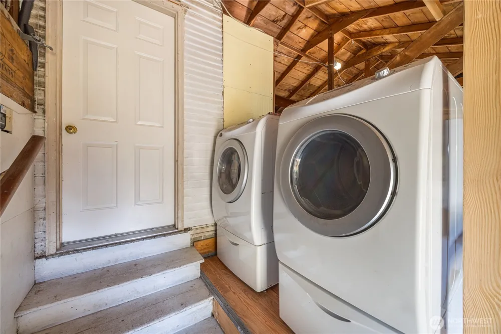 220 W 11th Street Port Angeles, WA 98362