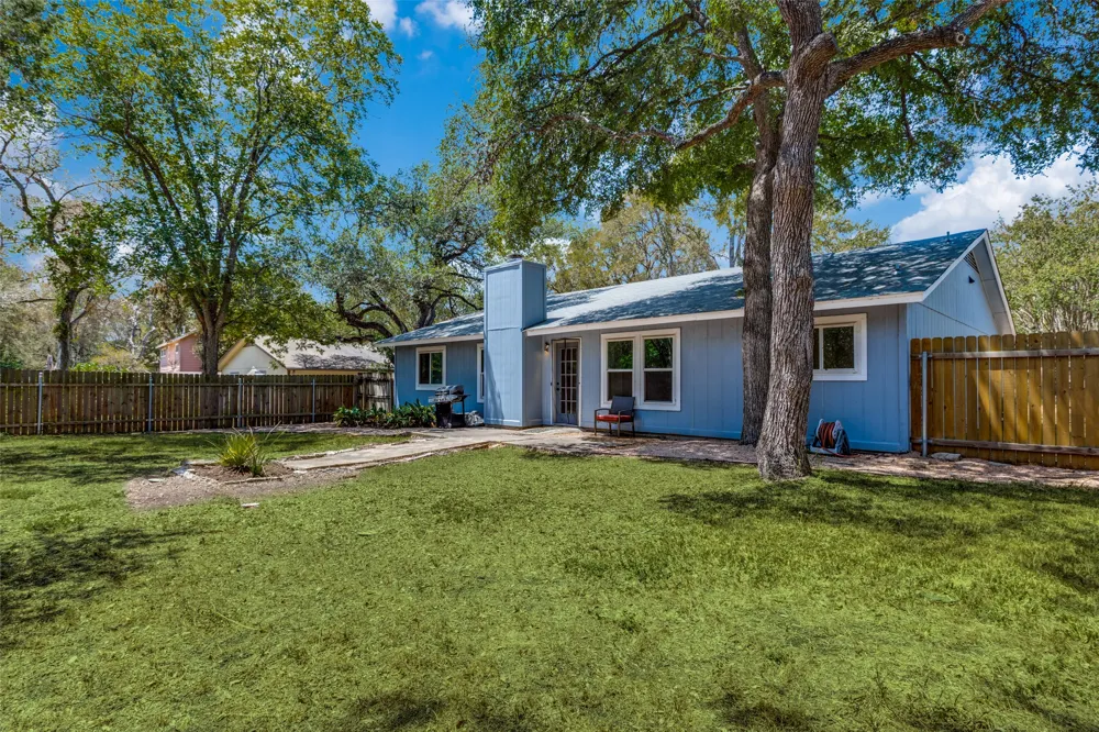8803 Texas Sun Drive Austin, TX 78748