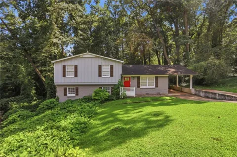 1633 Pine Glen Circle