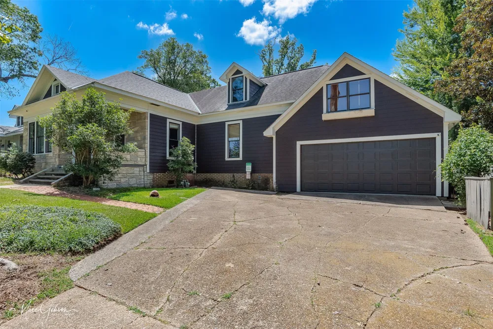 231 Atkins Avenue Shreveport, LA 71104