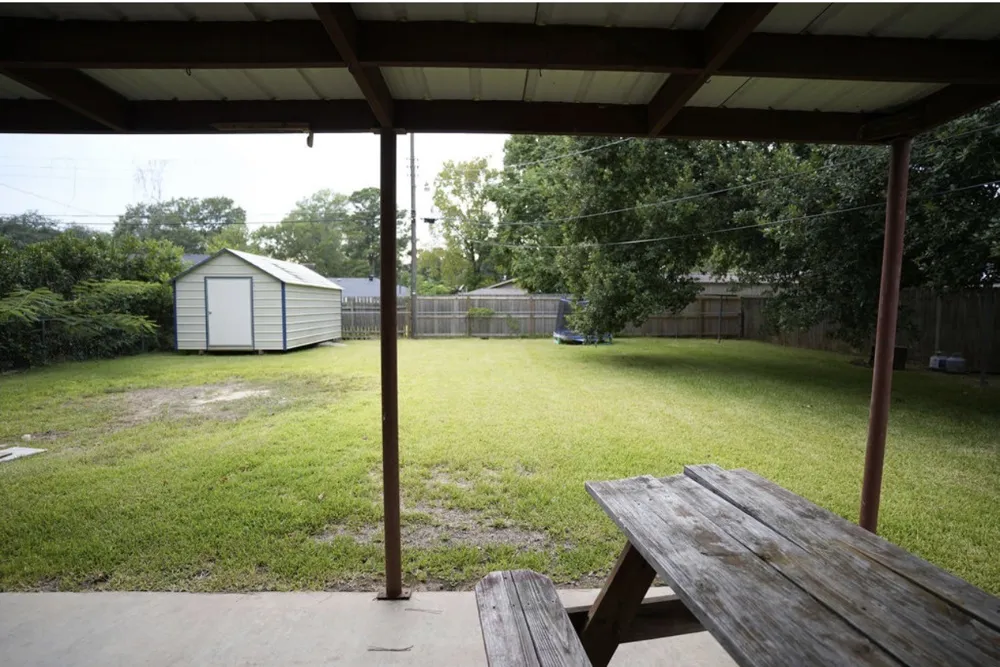 6138 Lovers Lane Shreveport, LA 71105