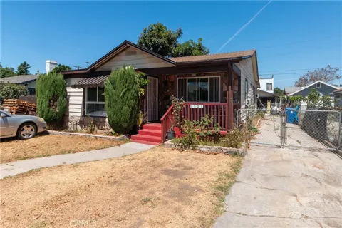 1321 W 60th