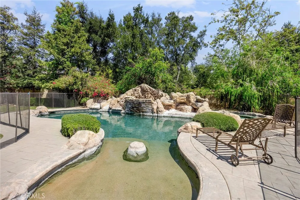 968 Appalachian Claremont, CA 91711