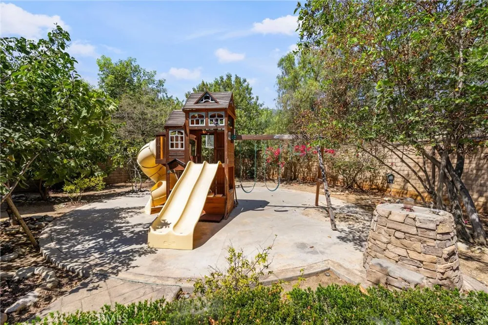 968 Appalachian Claremont, CA 91711