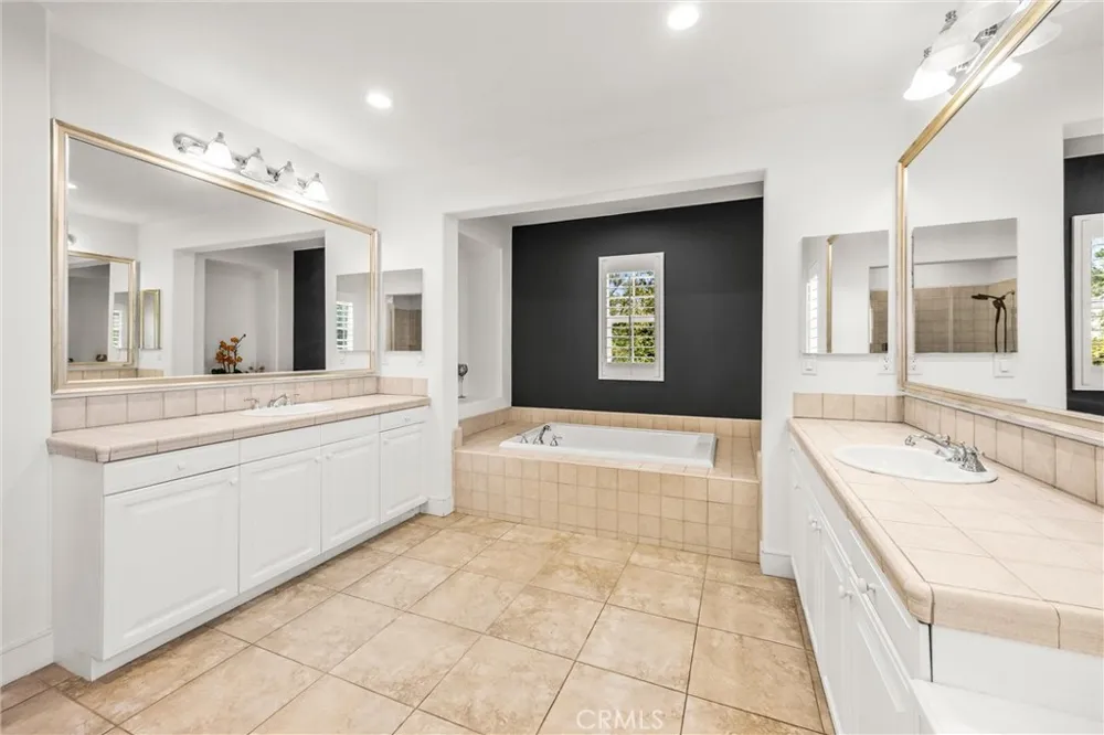 968 Appalachian Claremont, CA 91711