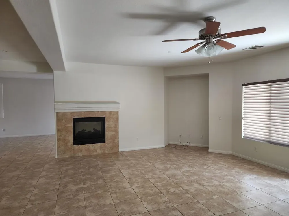 1141 Oro Palm Springs, CA 92262