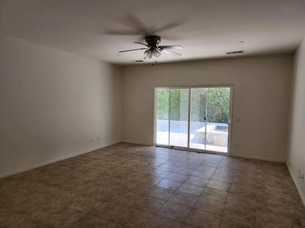 1141 Oro Palm Springs, CA 92262