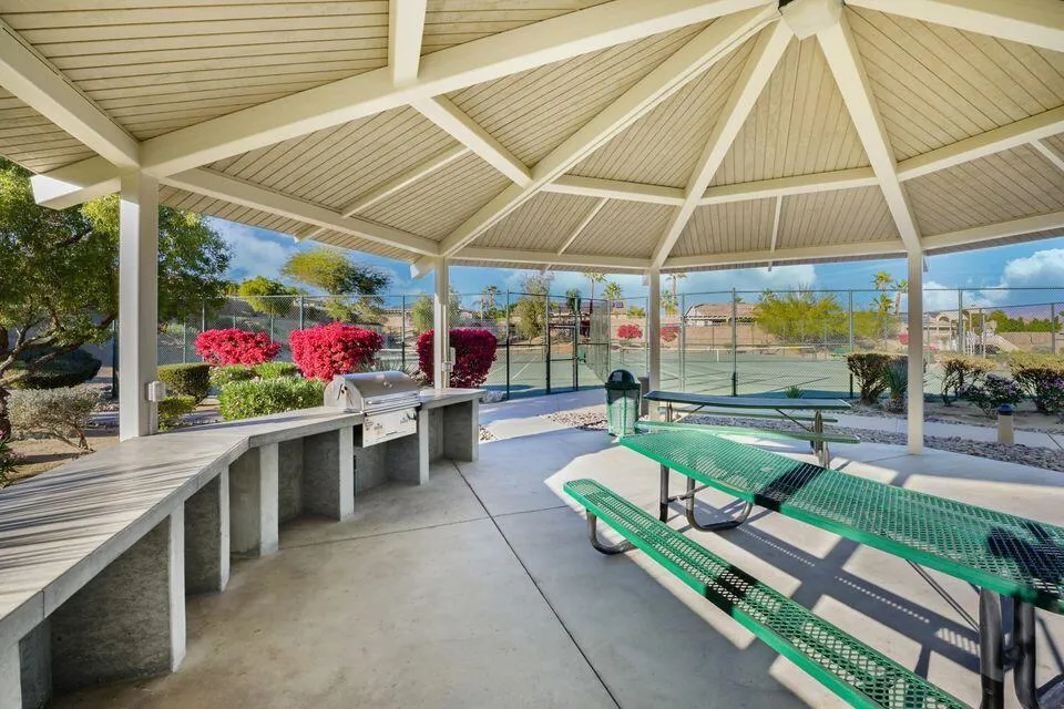 1141 Oro Palm Springs, CA 92262