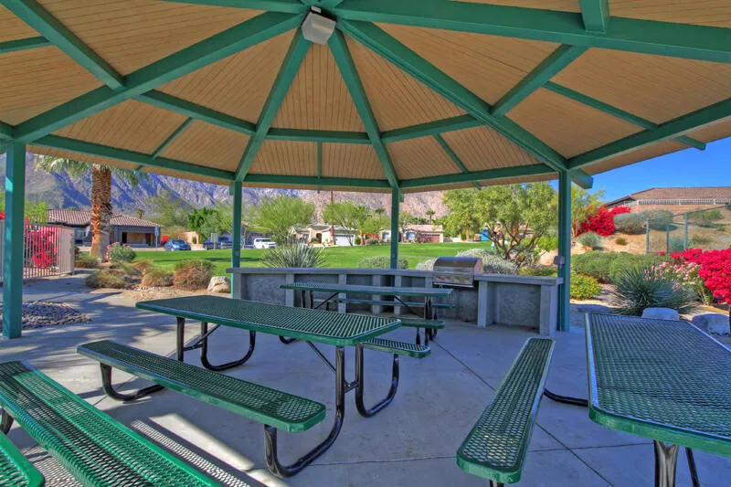 1141 Oro Palm Springs, CA 92262