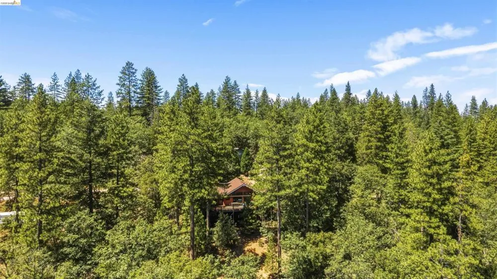 23939 Broken Bit Sonora, CA 95370